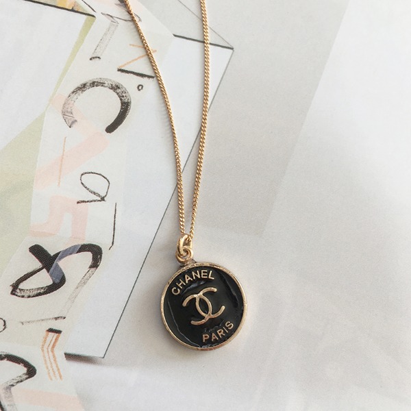 Chanel Vintage Button Reform Jewelry (N26)
